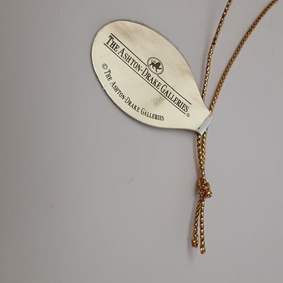 Thomas Kinkade Old World Santas Ornament Bountiful Blessings of the Season 2004 - Picture 6 of 7